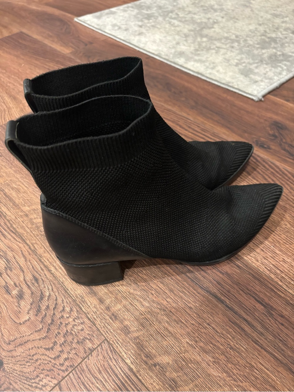 Everlane Black Pointed Glove Boot Size 9